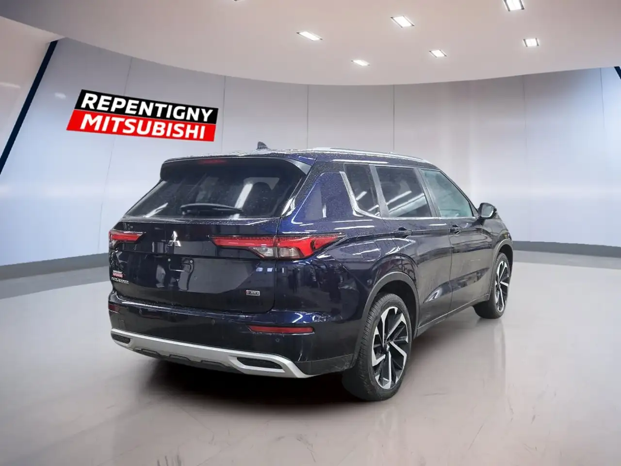 Mitsubishi Outlander снимка Mitsubishi Outlander