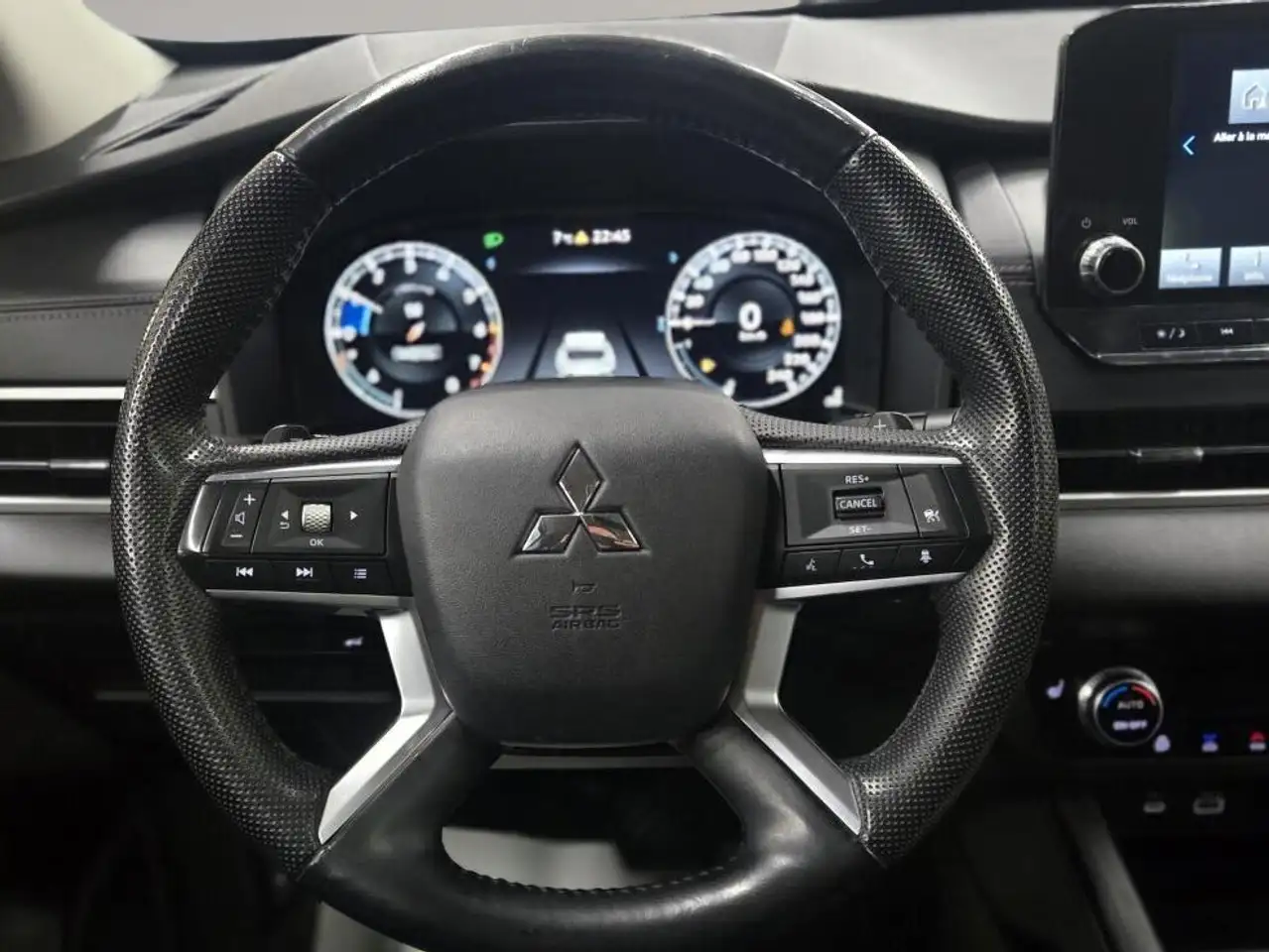 Mitsubishi Outlander снимка Mitsubishi Outlander