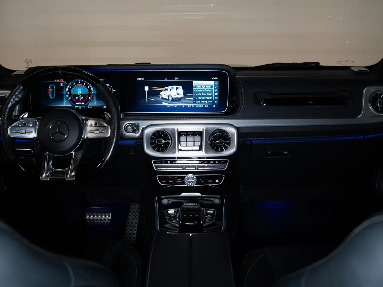 Mercedes-Benz G-Class снимка Mercedes-Benz G-Class