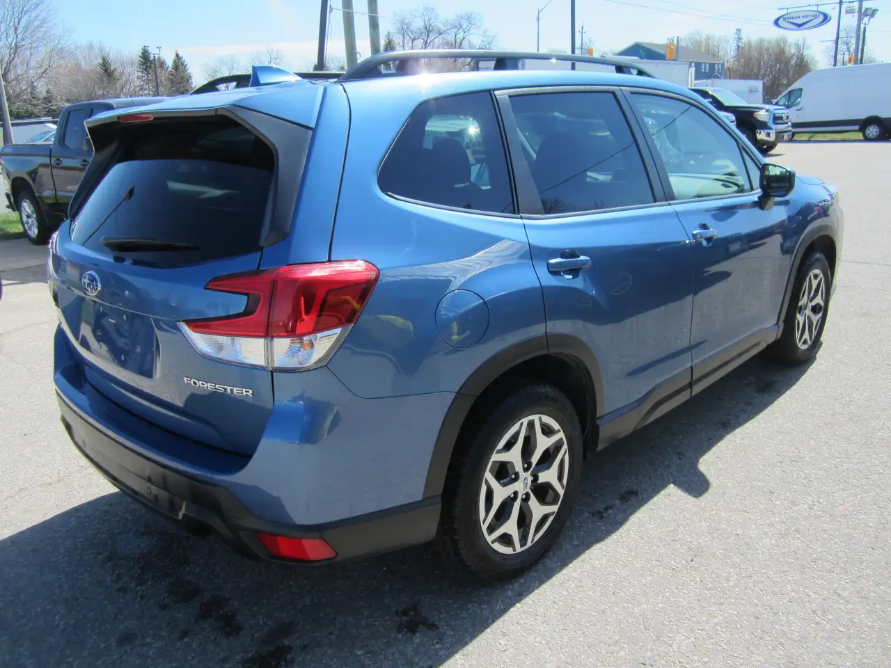 Subaru Forester снимка Subaru Forester