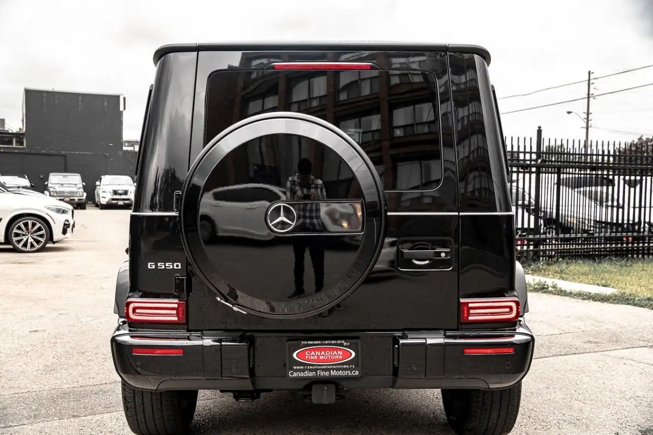 Mercedes-Benz G-Class снимка Mercedes-Benz G-Class