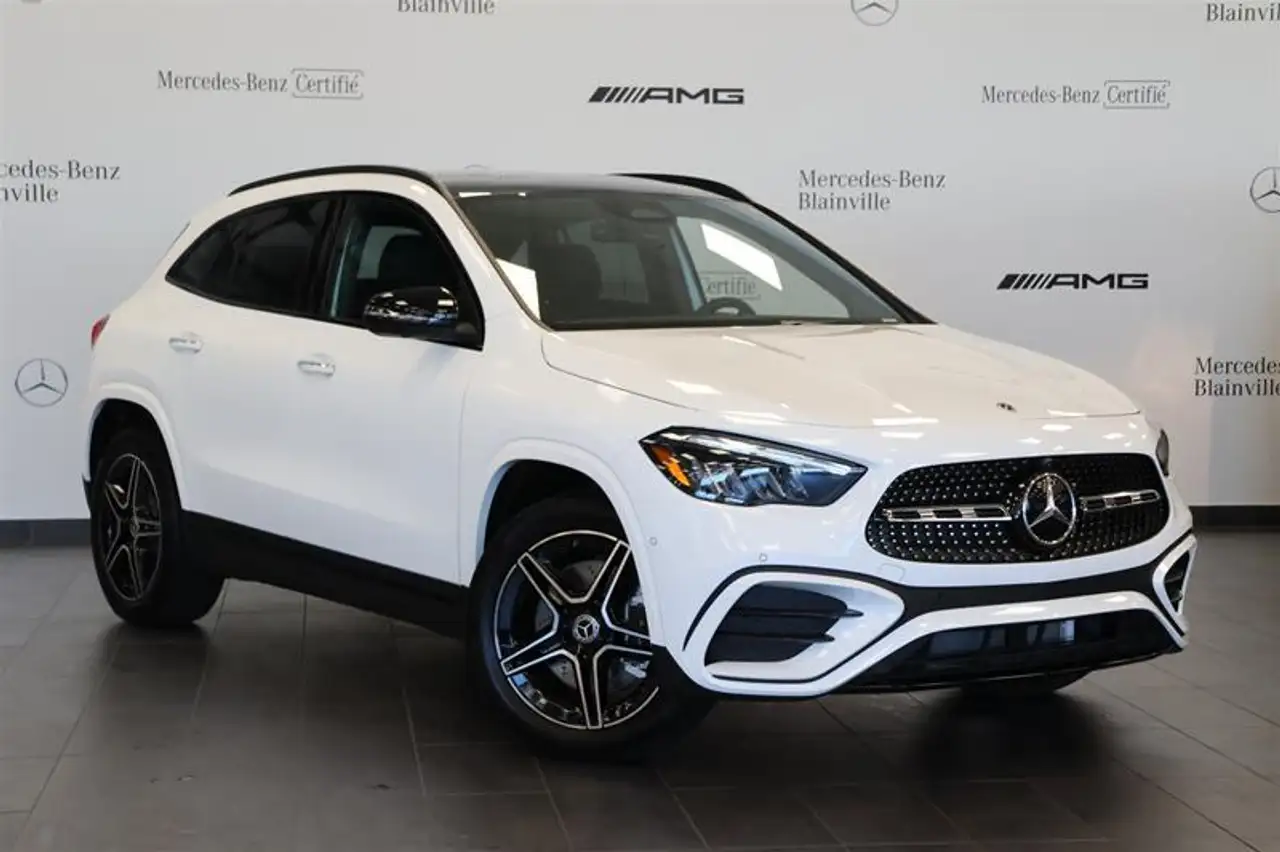 Mercedes-Benz GLA снимка Mercedes-Benz GLA