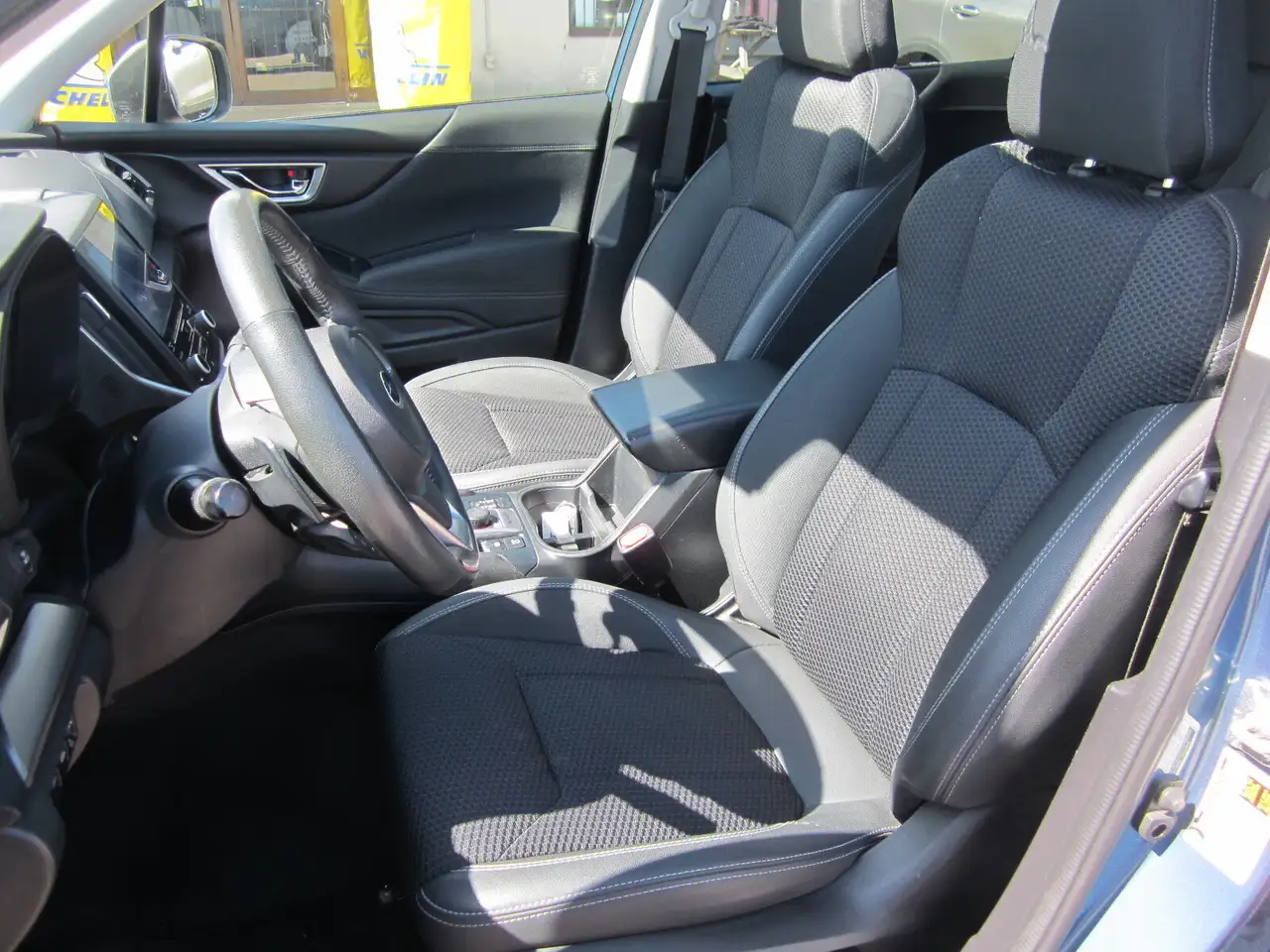 Subaru Forester снимка Subaru Forester