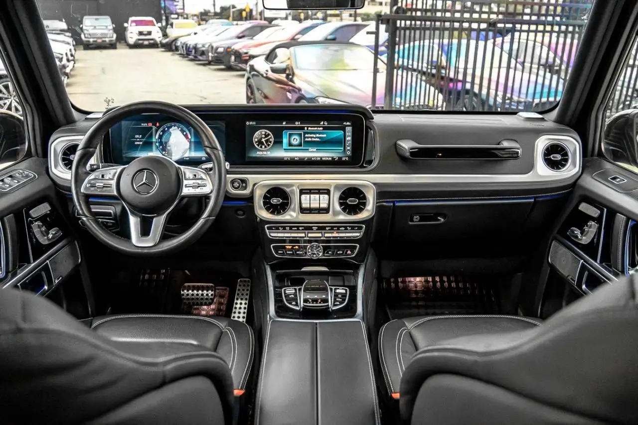 Mercedes-Benz G-Class снимка Mercedes-Benz G-Class