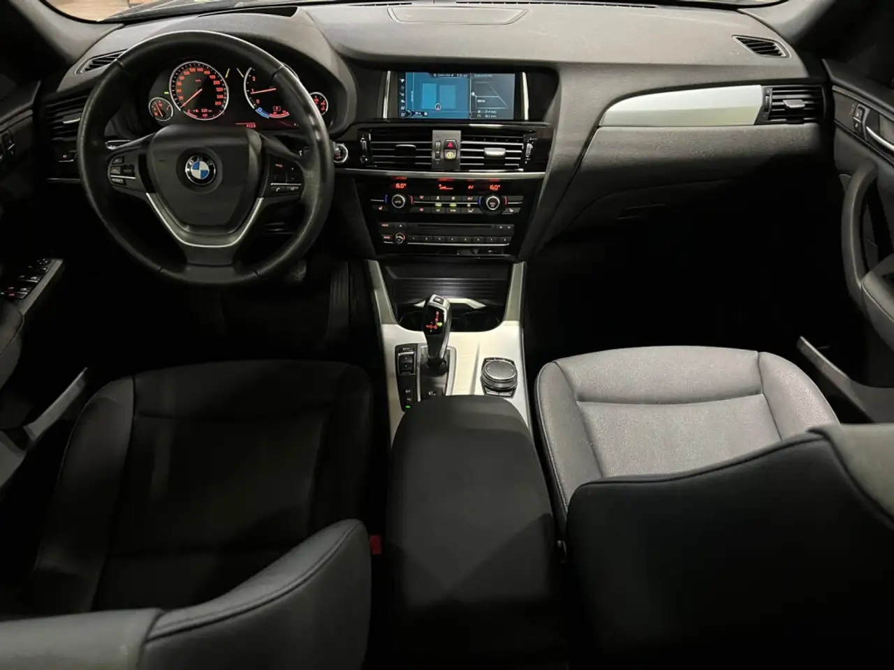 BMW X3 photo BMW X3