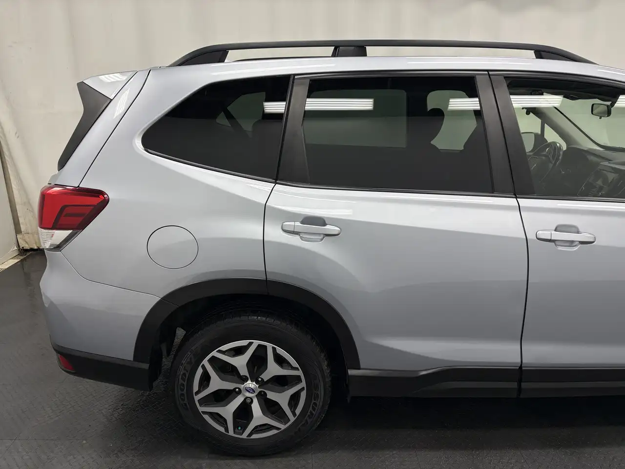 Subaru Forester photo Subaru Forester