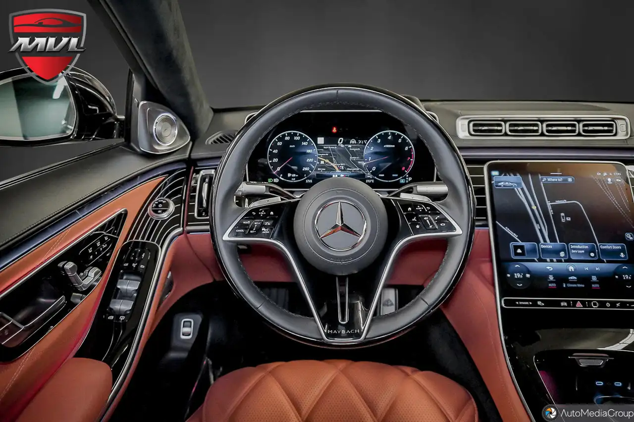 Mercedes-Benz S-Class снимка Mercedes-Benz S-Class