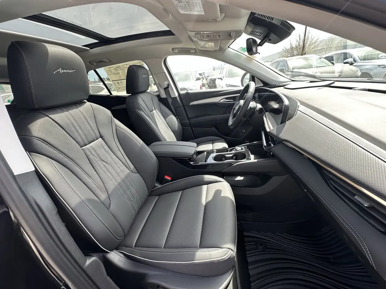 Buick Envision fotografie Buick Envision