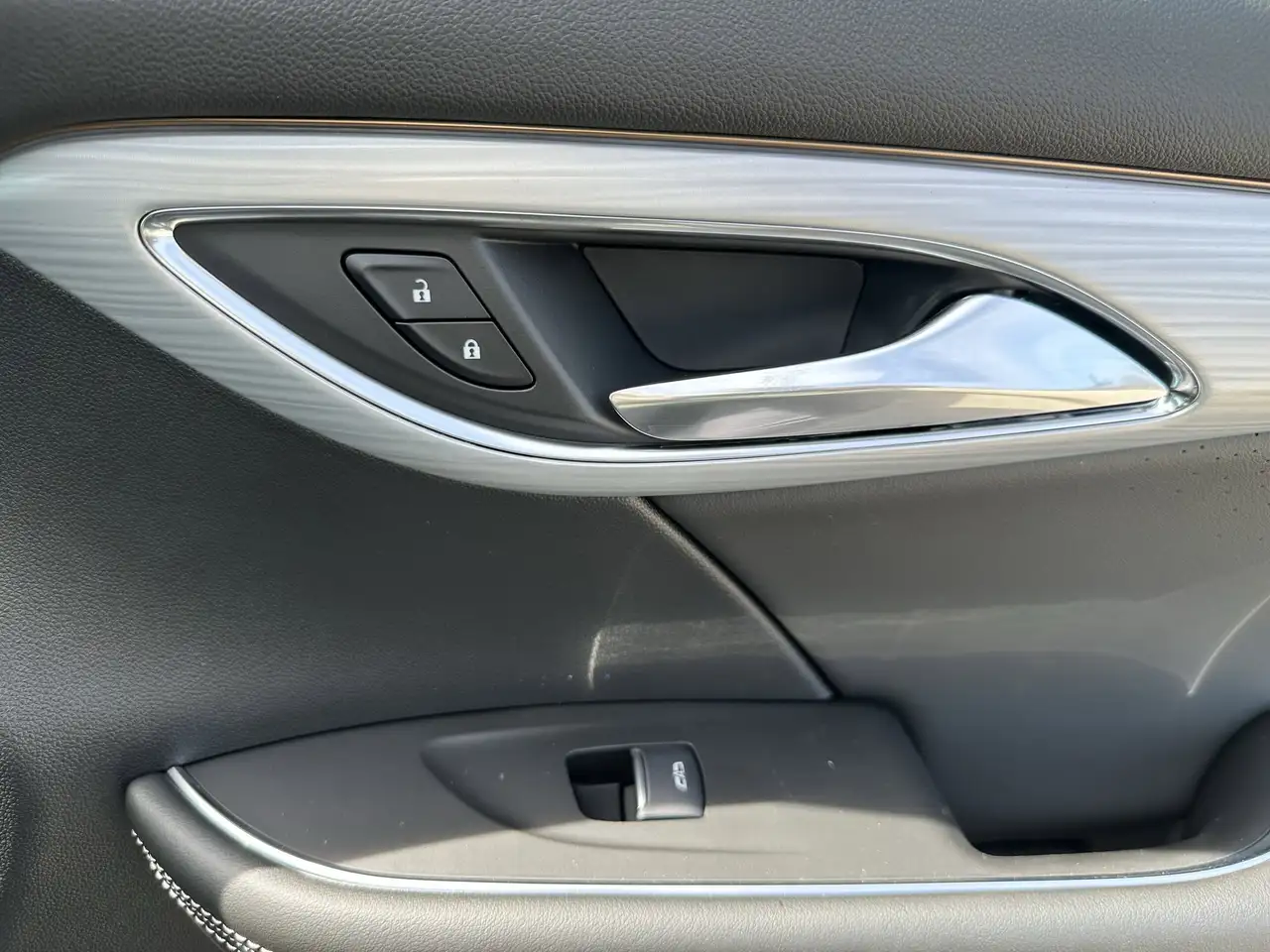 Buick Envision fotografie Buick Envision