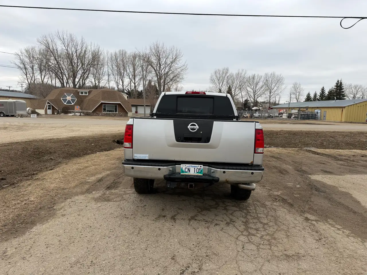 Nissan Titan снимка Nissan Titan