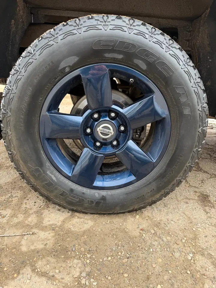 Nissan Titan снимка Nissan Titan