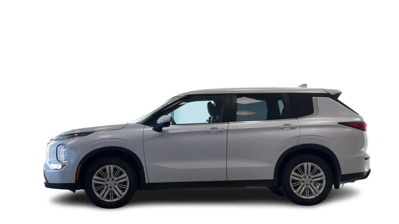 Mitsubishi Outlander снимка Mitsubishi Outlander