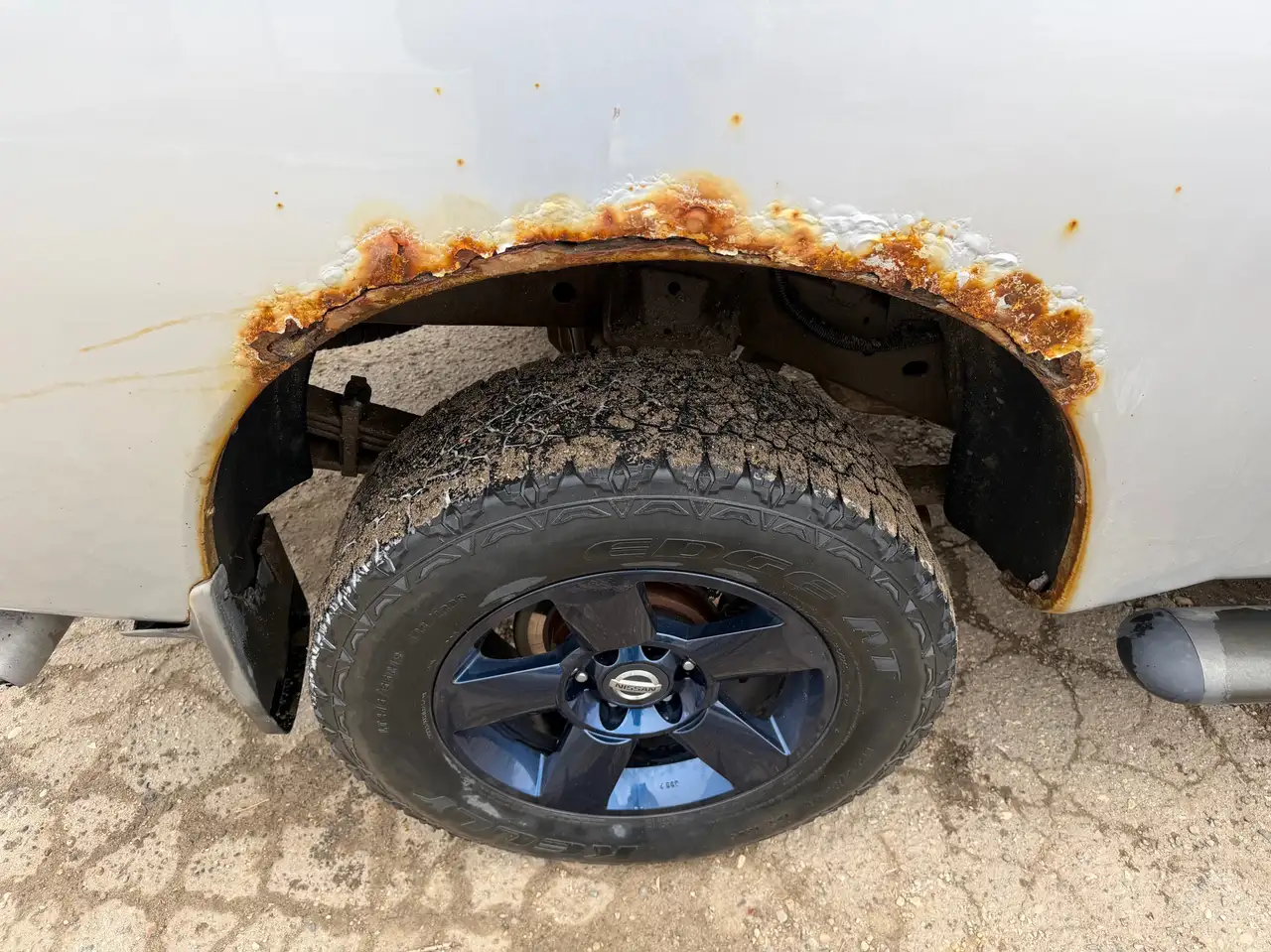Nissan Titan снимка Nissan Titan