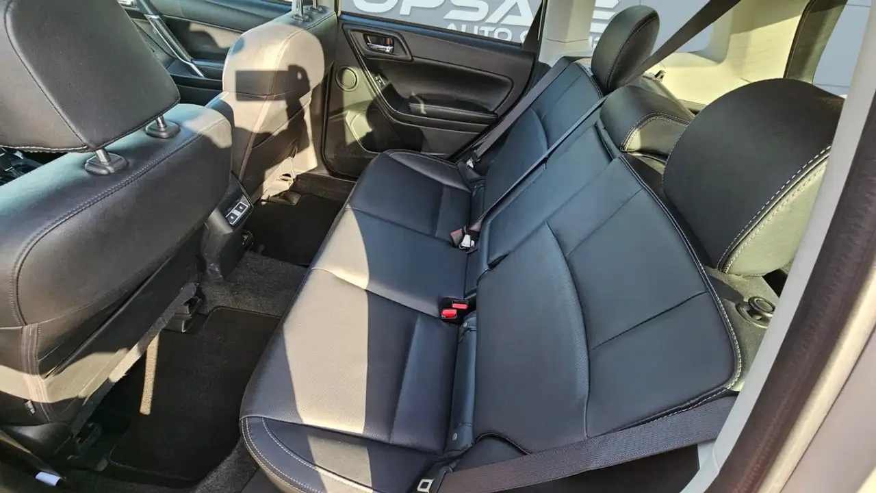 Subaru Forester снимка Subaru Forester