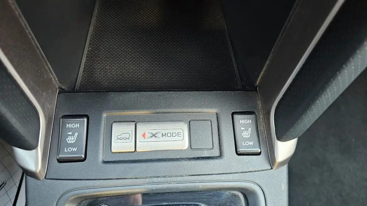Subaru Forester снимка Subaru Forester