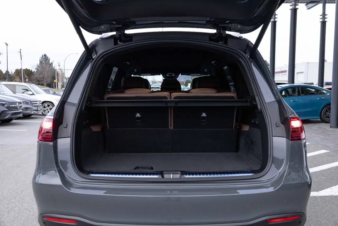 Mercedes-Benz GLS снимка Mercedes-Benz GLS