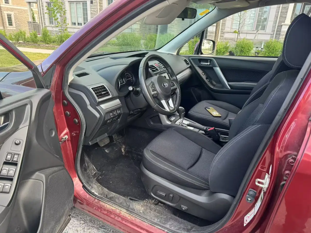 Subaru Forester снимка Subaru Forester