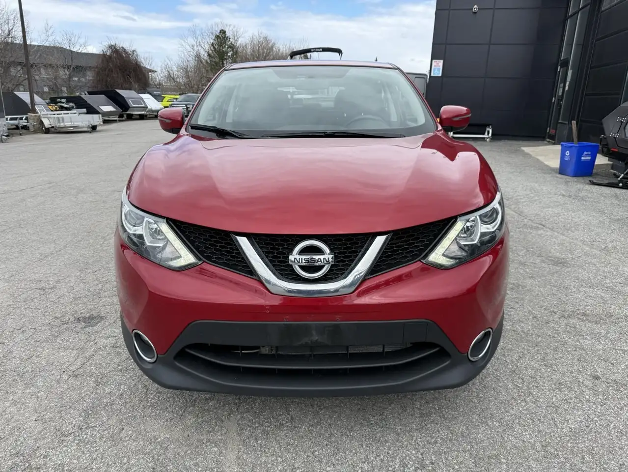 Nissan Qashqai снимка Nissan Qashqai