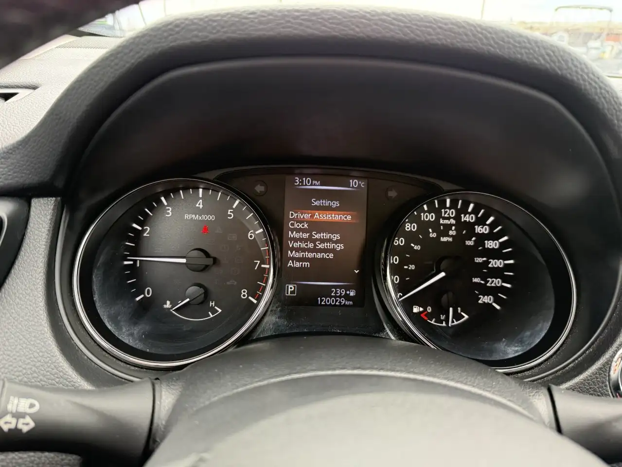 Nissan Qashqai снимка Nissan Qashqai
