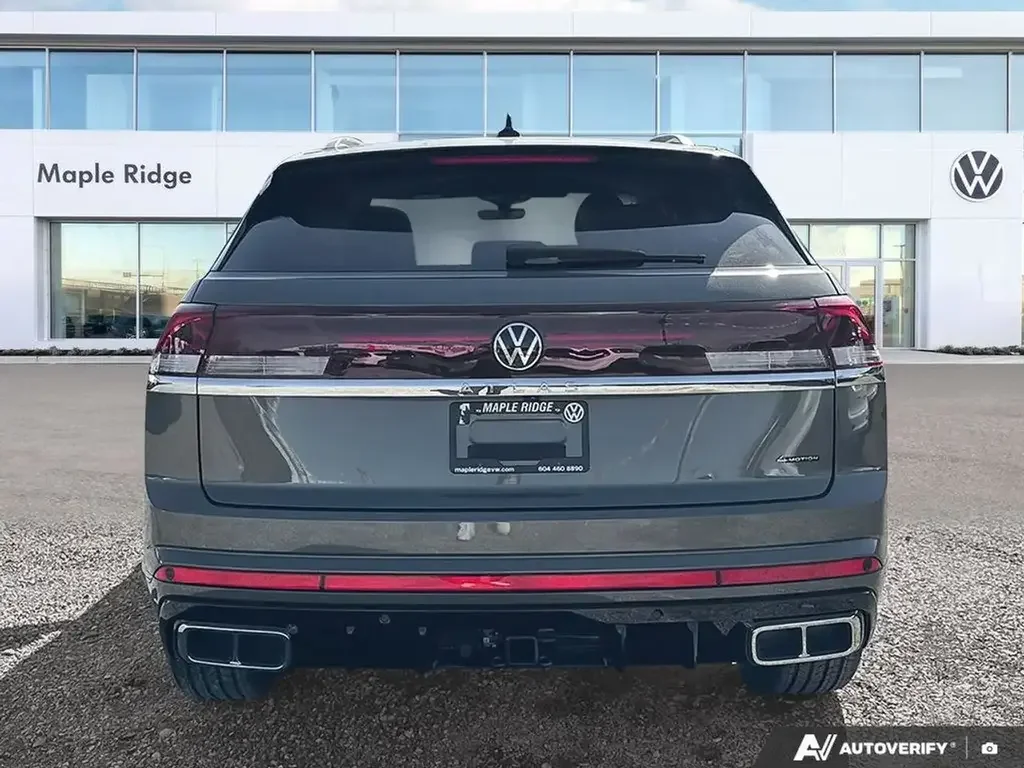 Volkswagen Atlas снимка Volkswagen Atlas