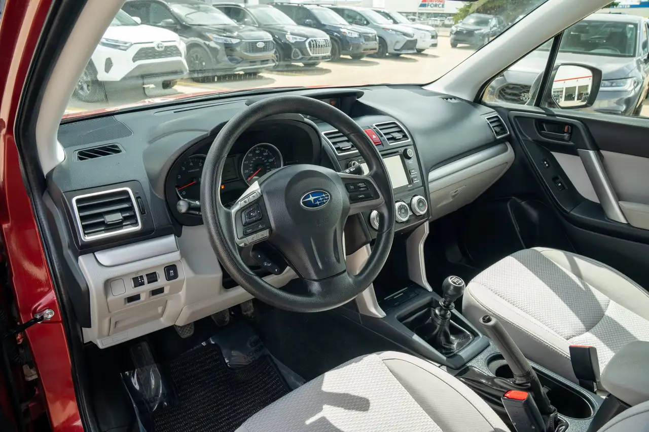 Subaru Forester снимка Subaru Forester