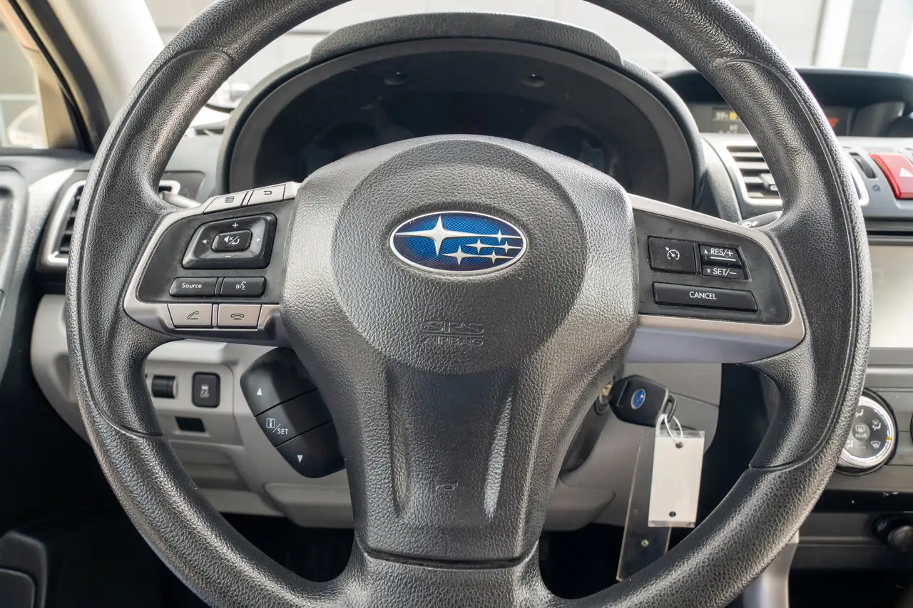 Subaru Forester снимка Subaru Forester