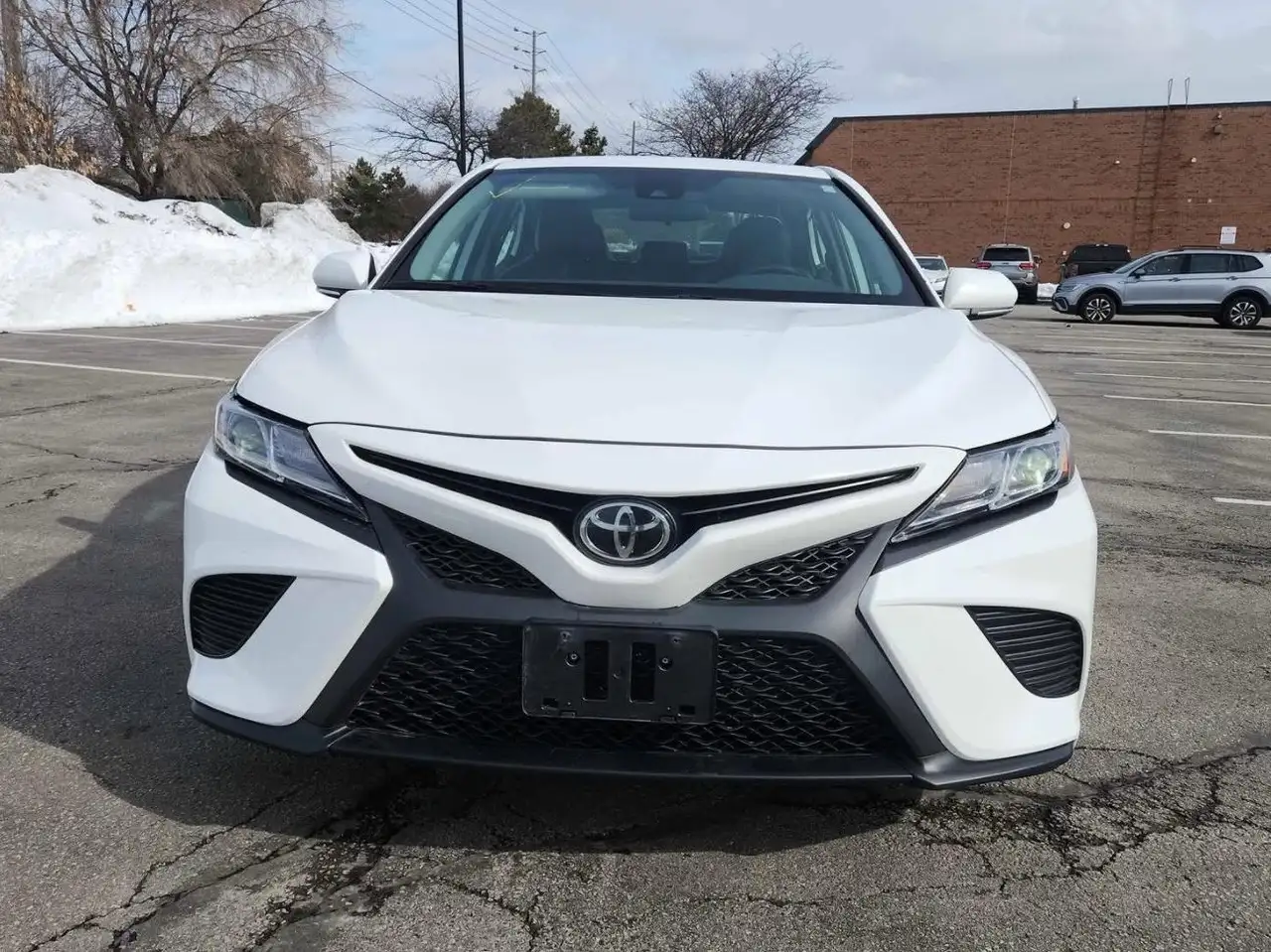 Toyota Camry снимка Toyota Camry