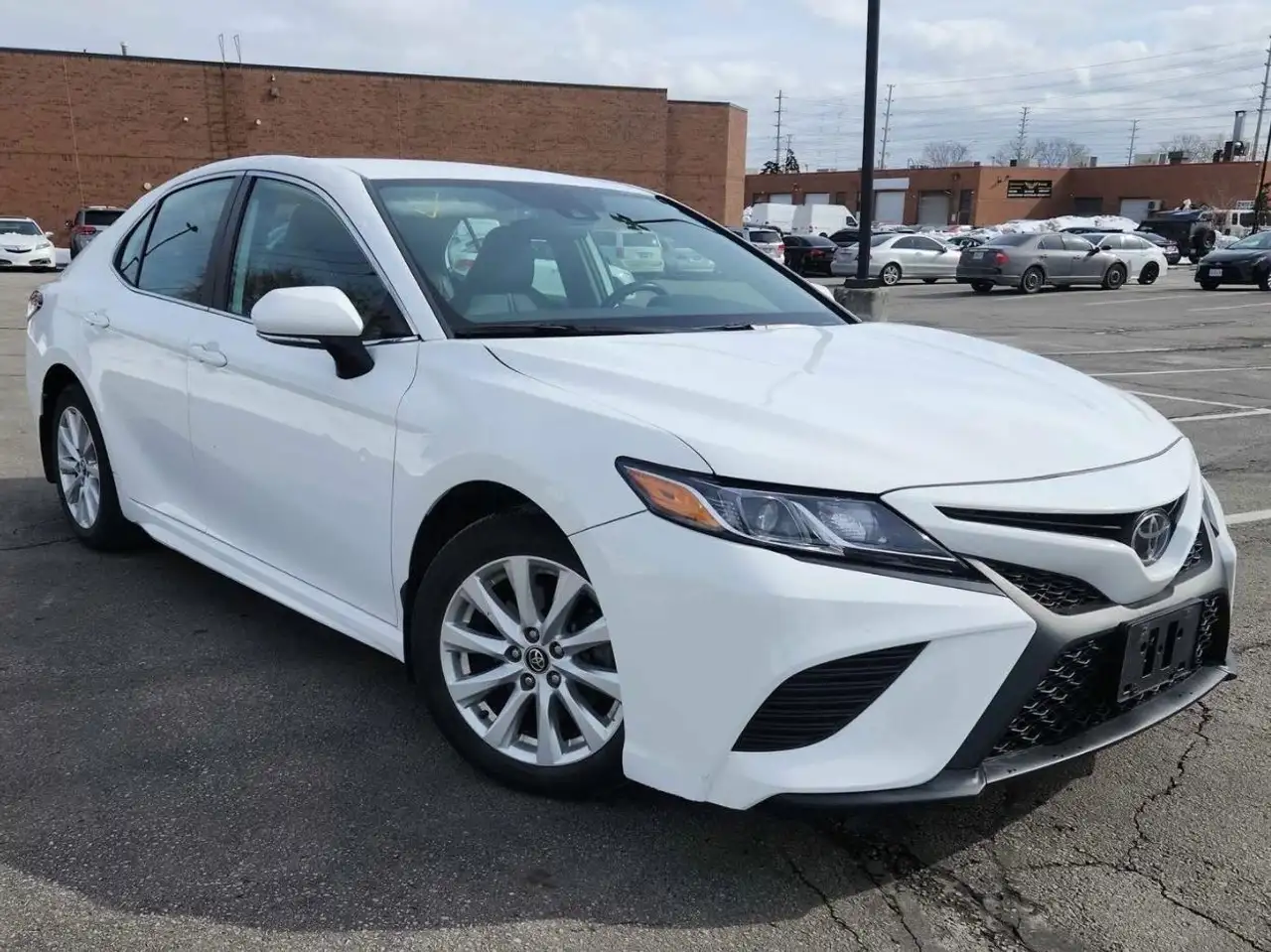 Toyota Camry снимка Toyota Camry