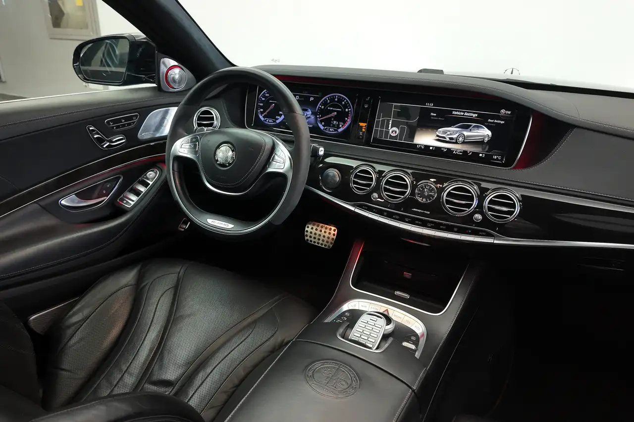 Mercedes-Benz S-Class fotografie Mercedes-Benz S-Class