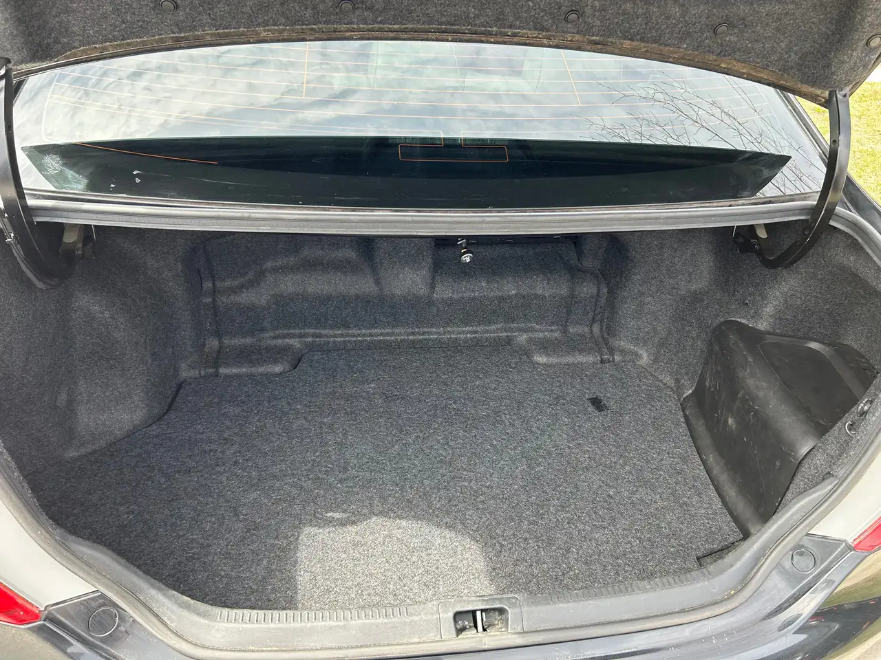 Toyota Camry снимка Toyota Camry