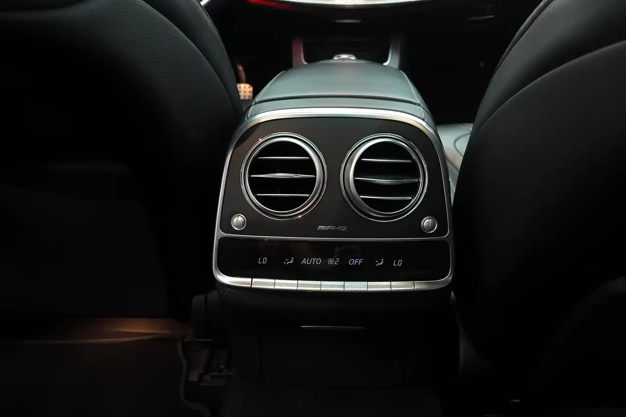Mercedes-Benz S-Class fotografie Mercedes-Benz S-Class