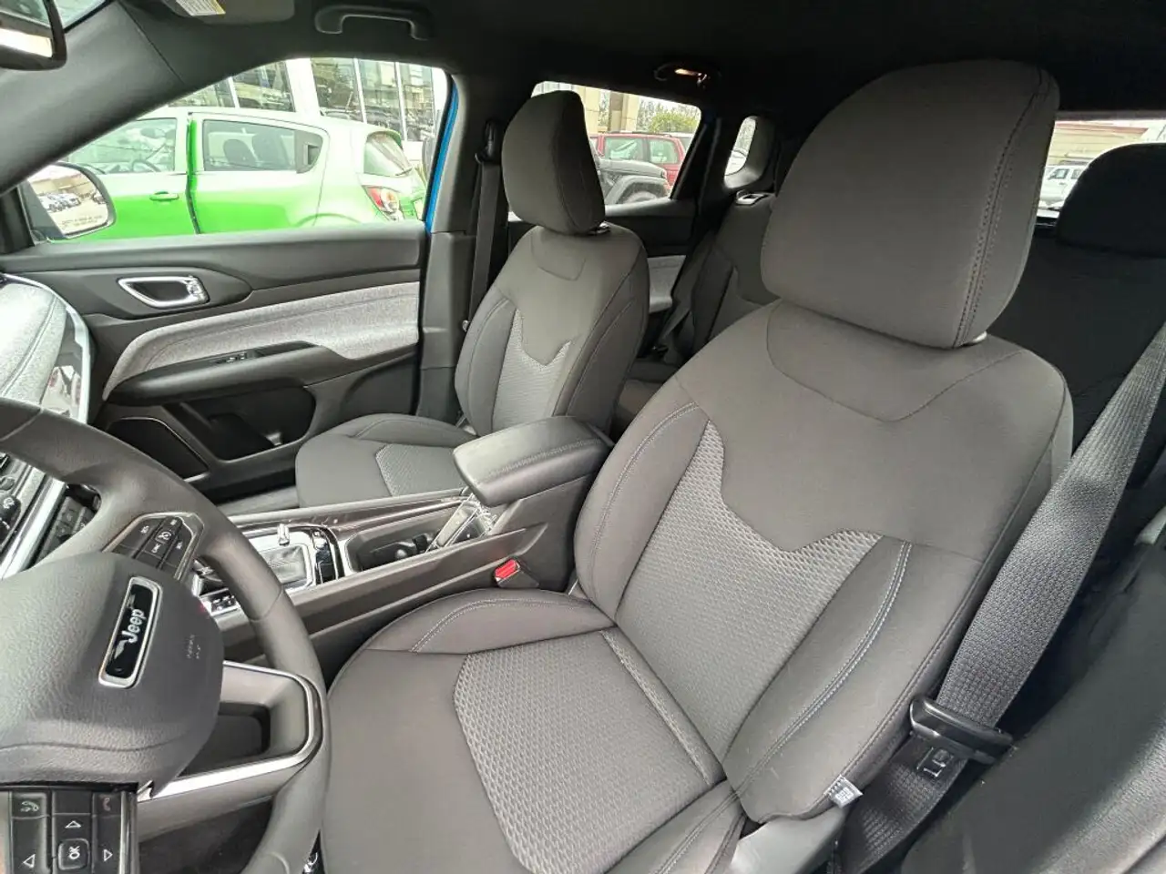 Jeep Compass снимка Jeep Compass