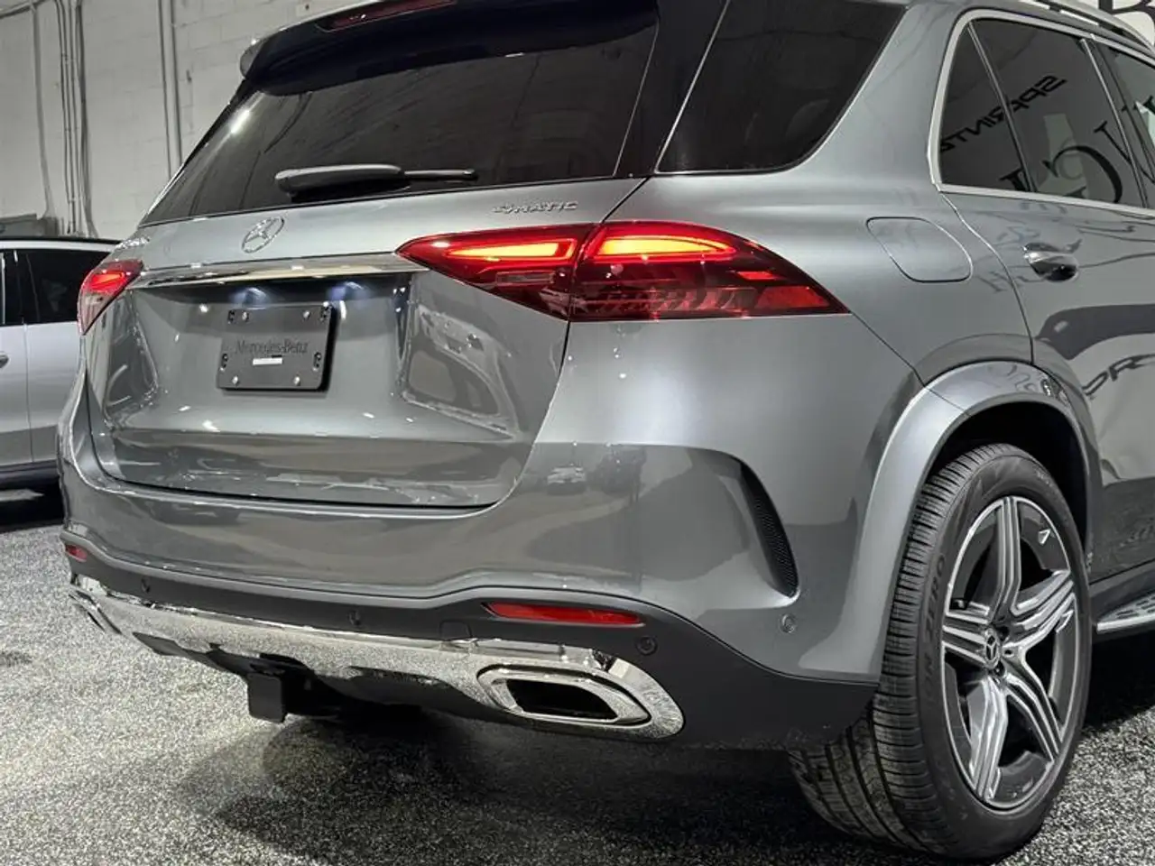 Mercedes-Benz GLE снимка Mercedes-Benz GLE