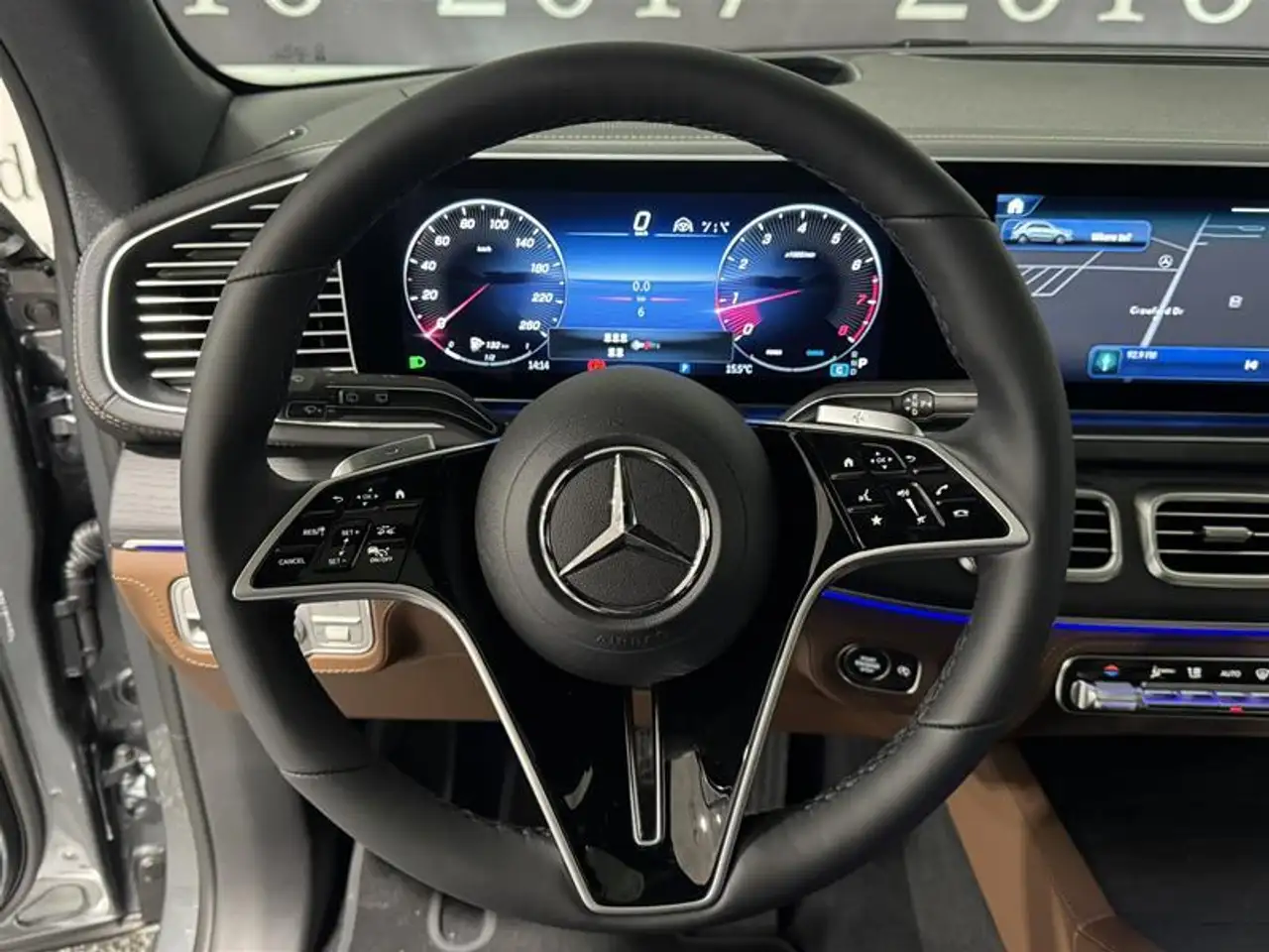 Mercedes-Benz GLE снимка Mercedes-Benz GLE