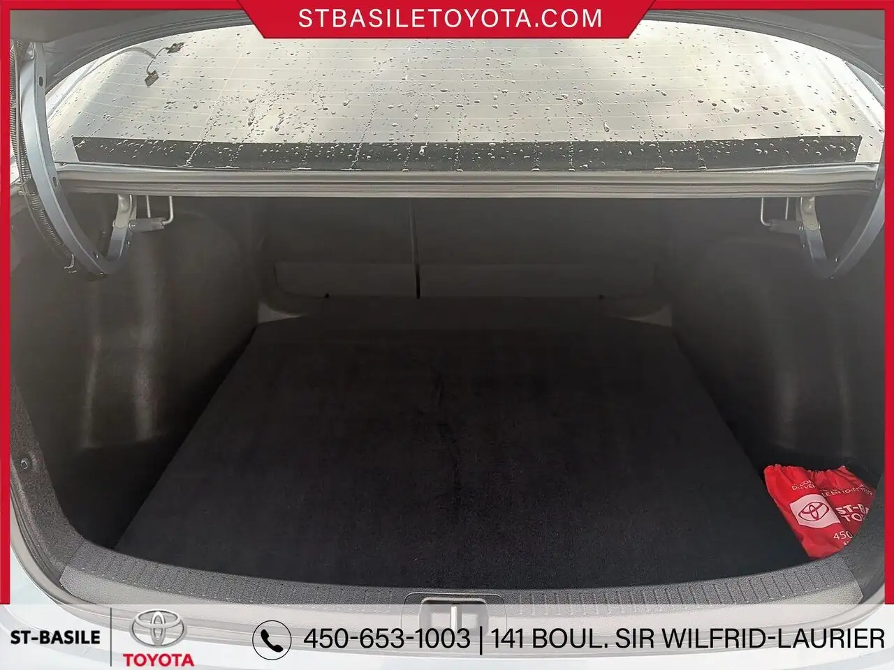Toyota Corolla снимка Toyota Corolla