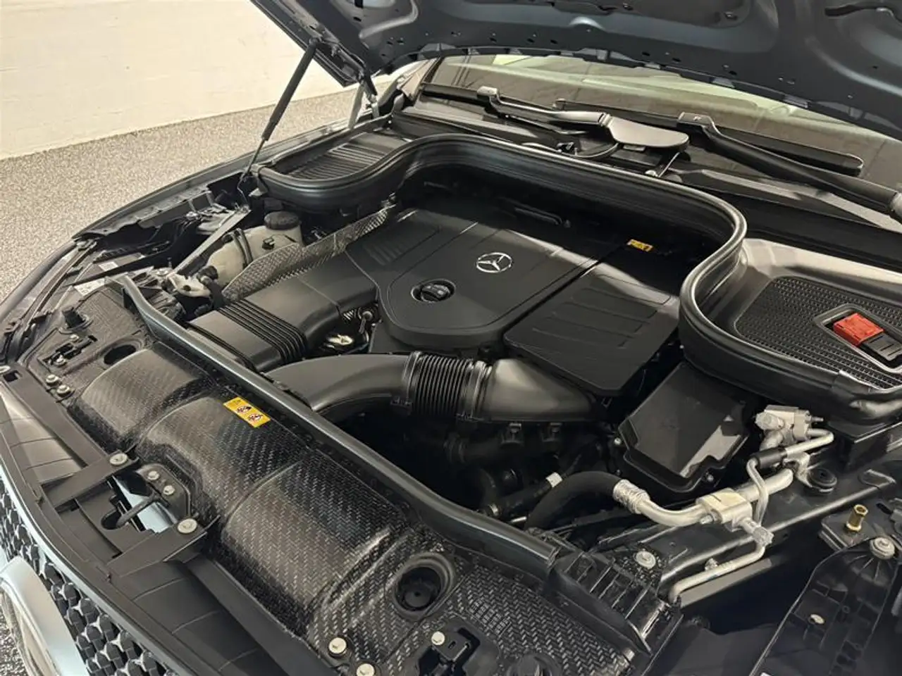 Mercedes-Benz GLE снимка Mercedes-Benz GLE