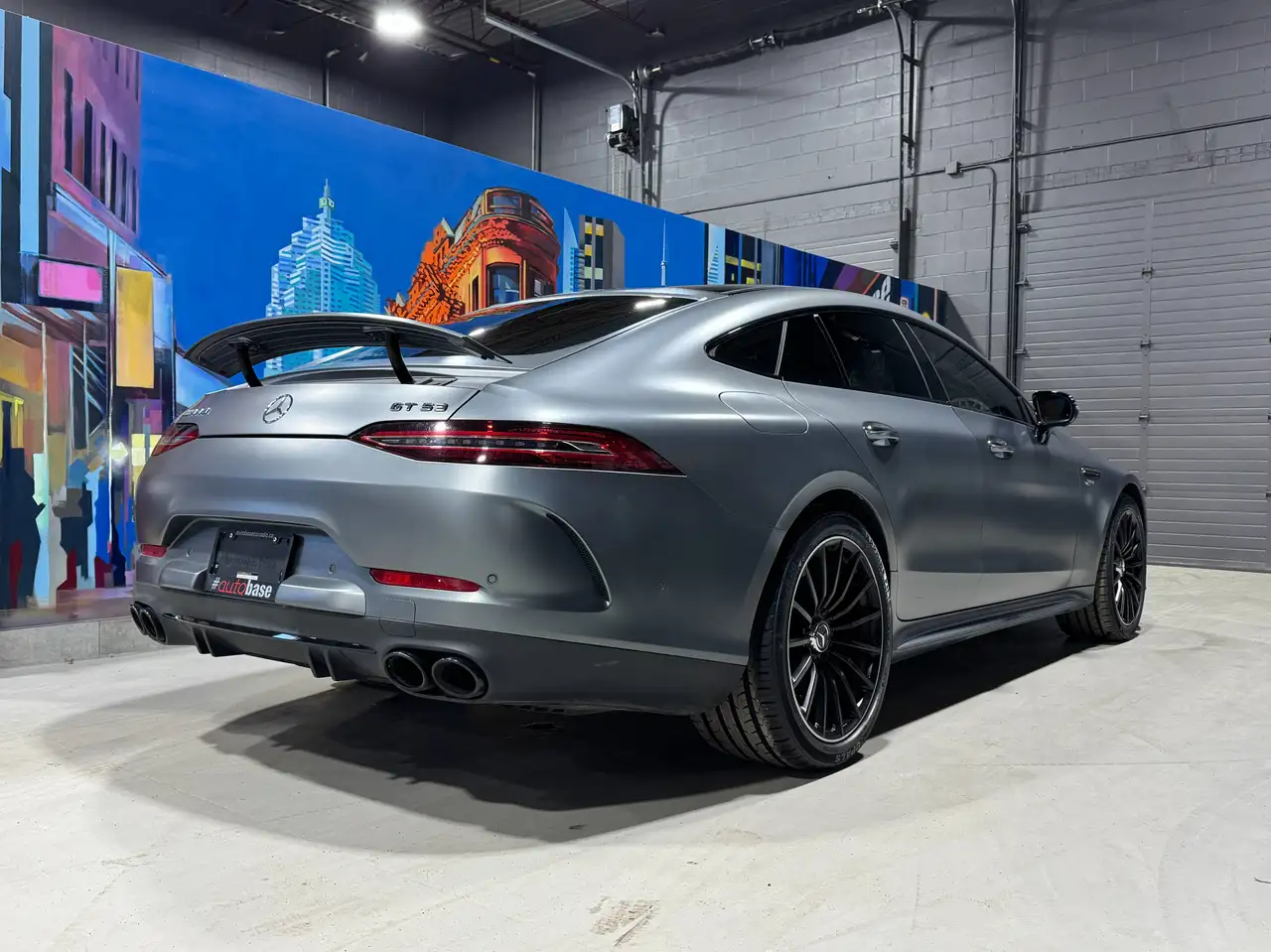 Mercedes-Benz AMG GT снимка Mercedes-Benz AMG GT