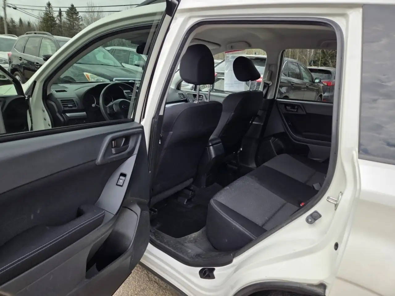 Subaru Forester снимка Subaru Forester