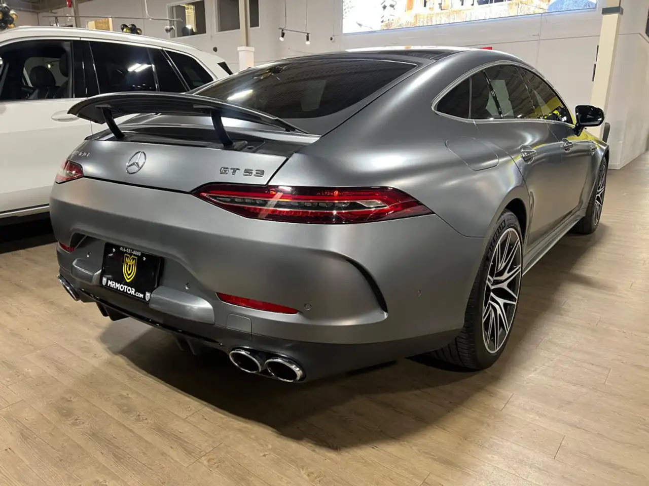 Mercedes-Benz AMG GT снимка Mercedes-Benz AMG GT