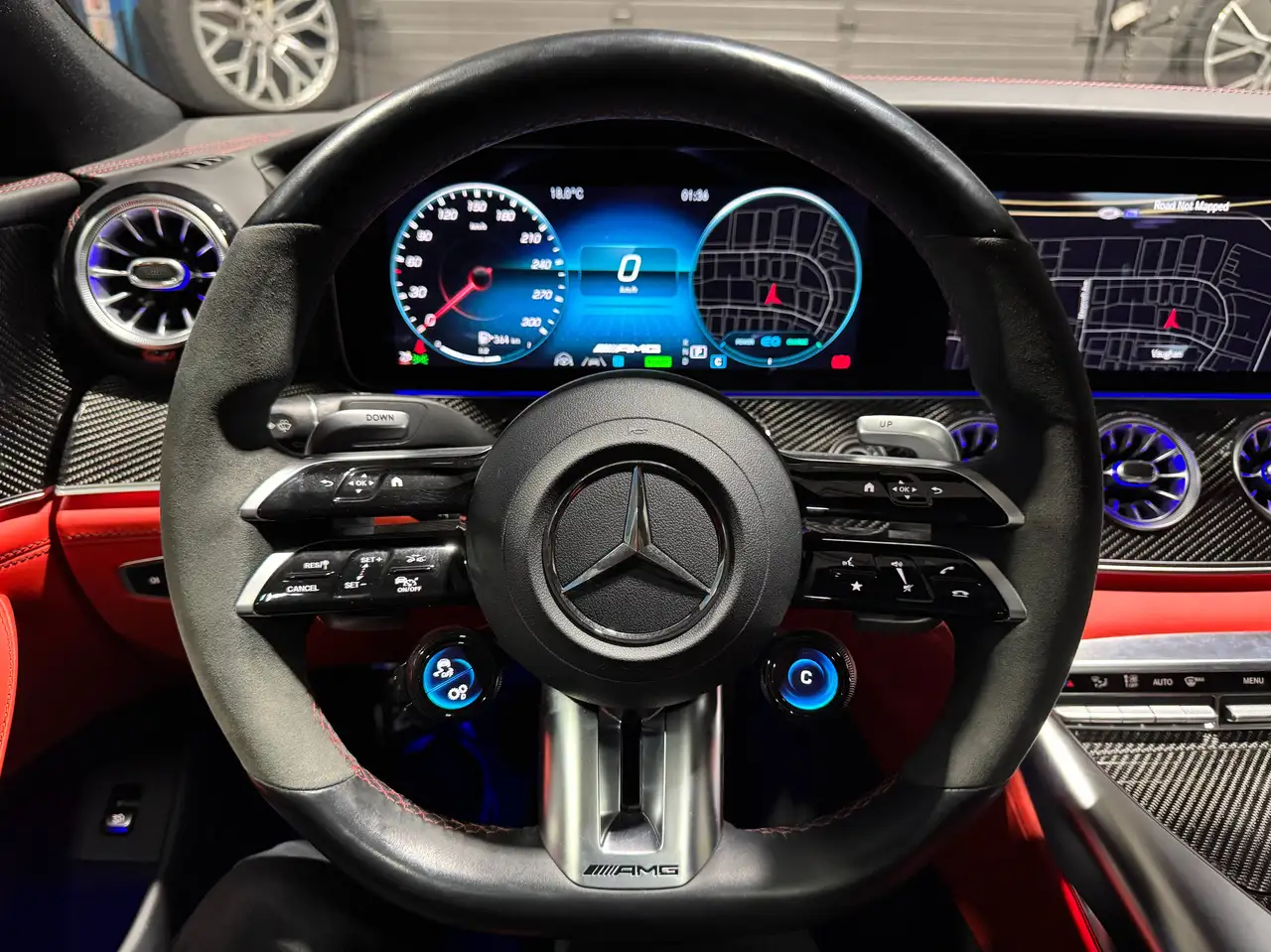 Mercedes-Benz AMG GT снимка Mercedes-Benz AMG GT
