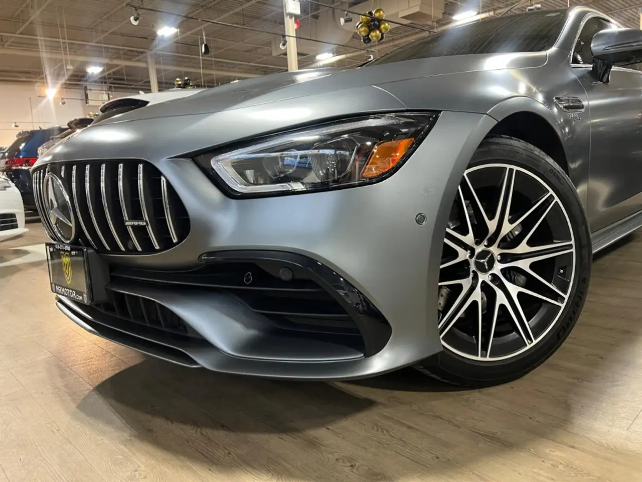 Mercedes-Benz AMG GT снимка Mercedes-Benz AMG GT