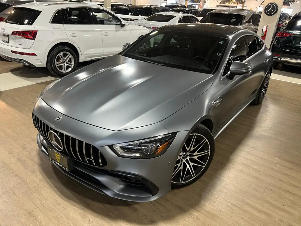Mercedes-Benz AMG GT снимка Mercedes-Benz AMG GT