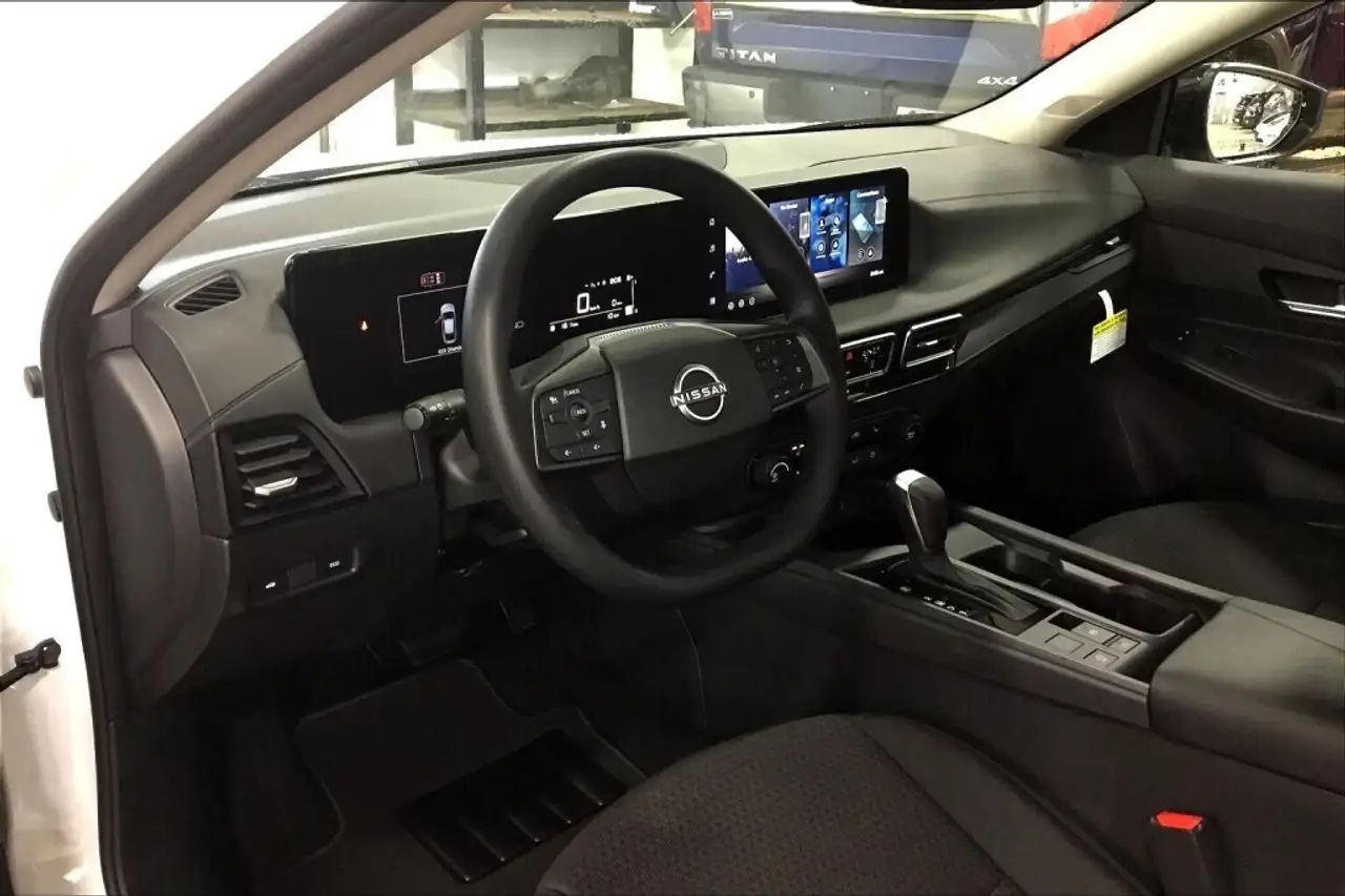 Nissan Sentra снимка Nissan Sentra