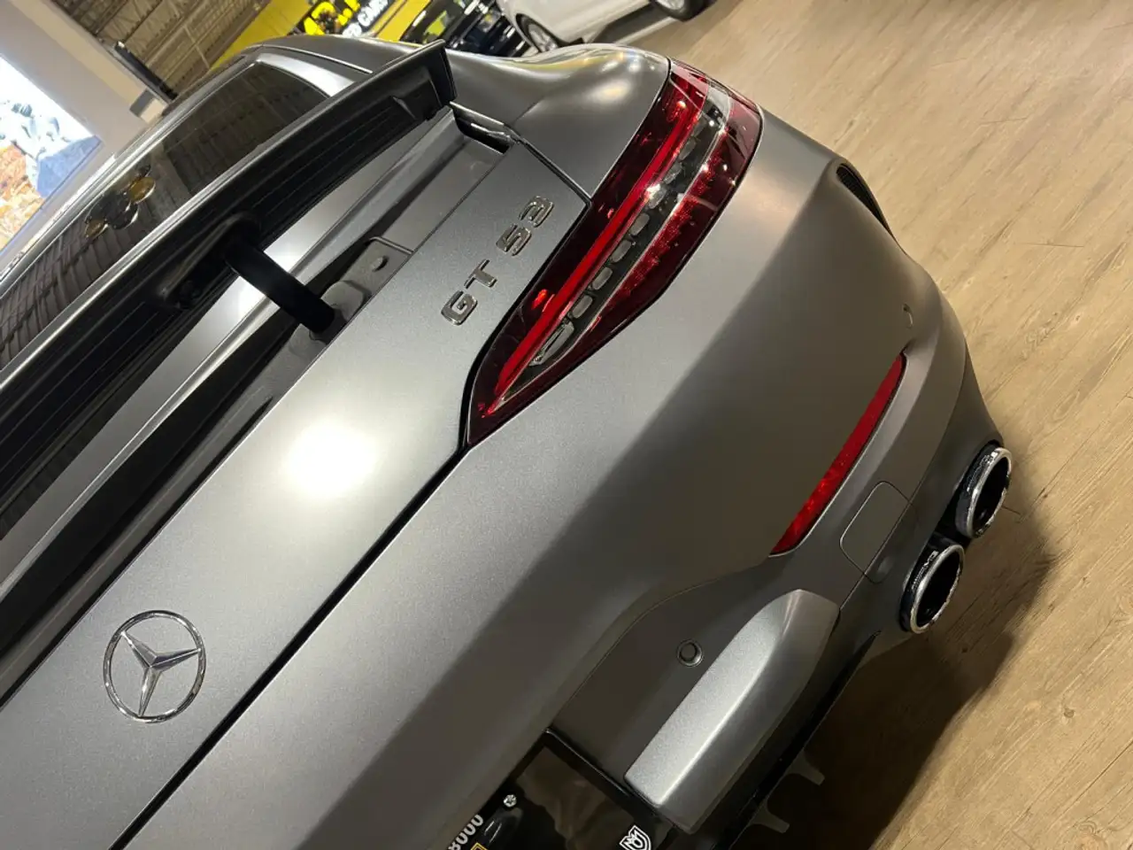 Mercedes-Benz AMG GT снимка Mercedes-Benz AMG GT