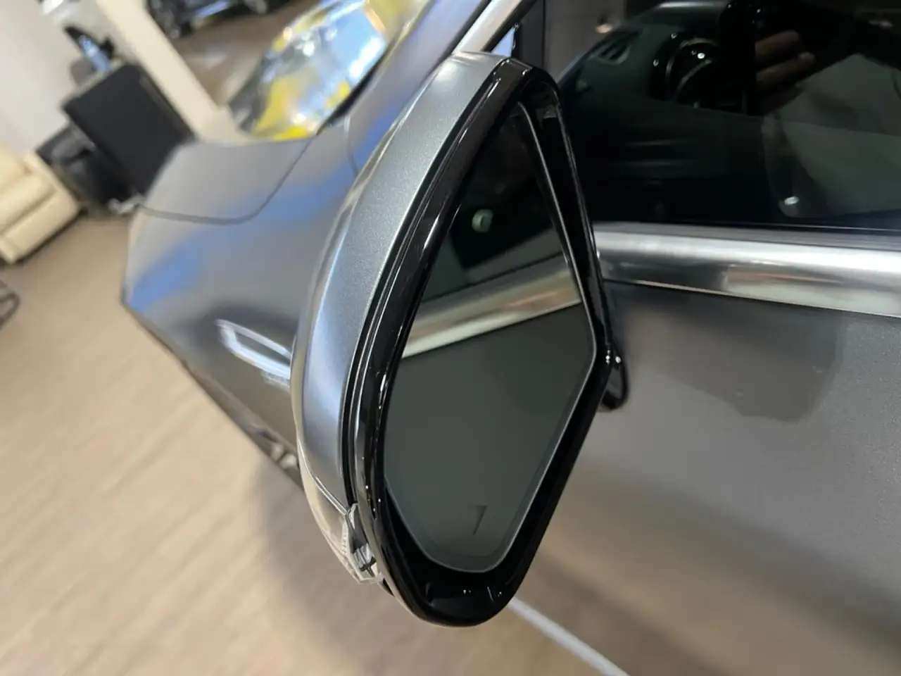 Mercedes-Benz AMG GT снимка Mercedes-Benz AMG GT