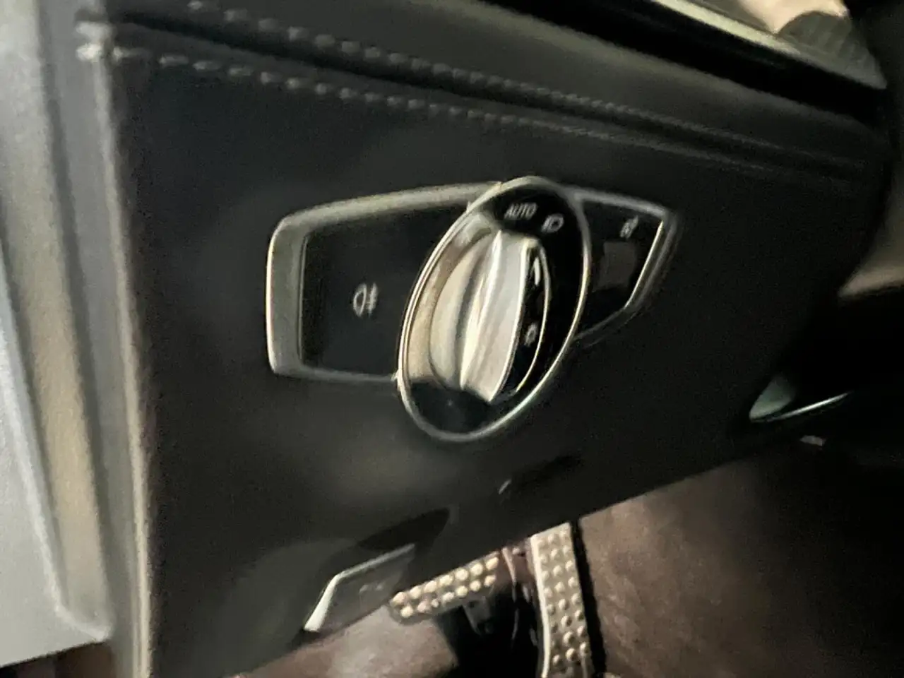 Mercedes-Benz AMG GT снимка Mercedes-Benz AMG GT