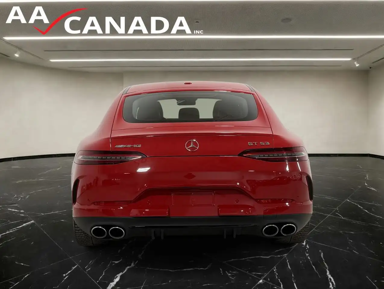Mercedes-Benz AMG GT снимка Mercedes-Benz AMG GT