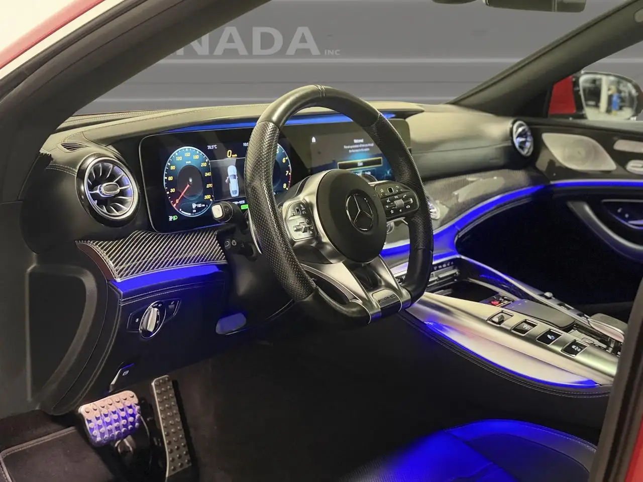 Mercedes-Benz AMG GT снимка Mercedes-Benz AMG GT