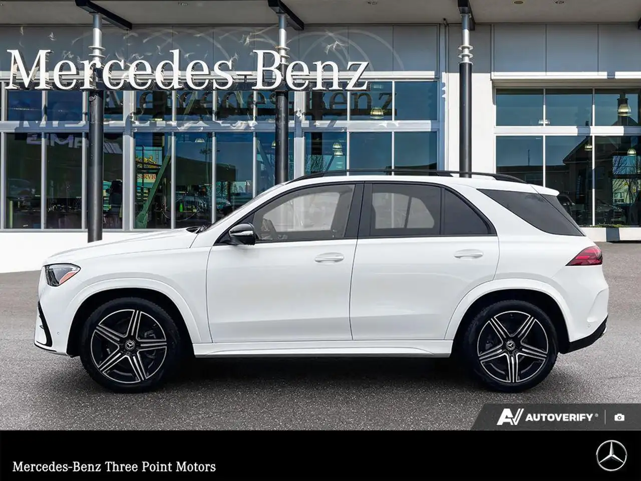 Mercedes-Benz GLE снимка Mercedes-Benz GLE