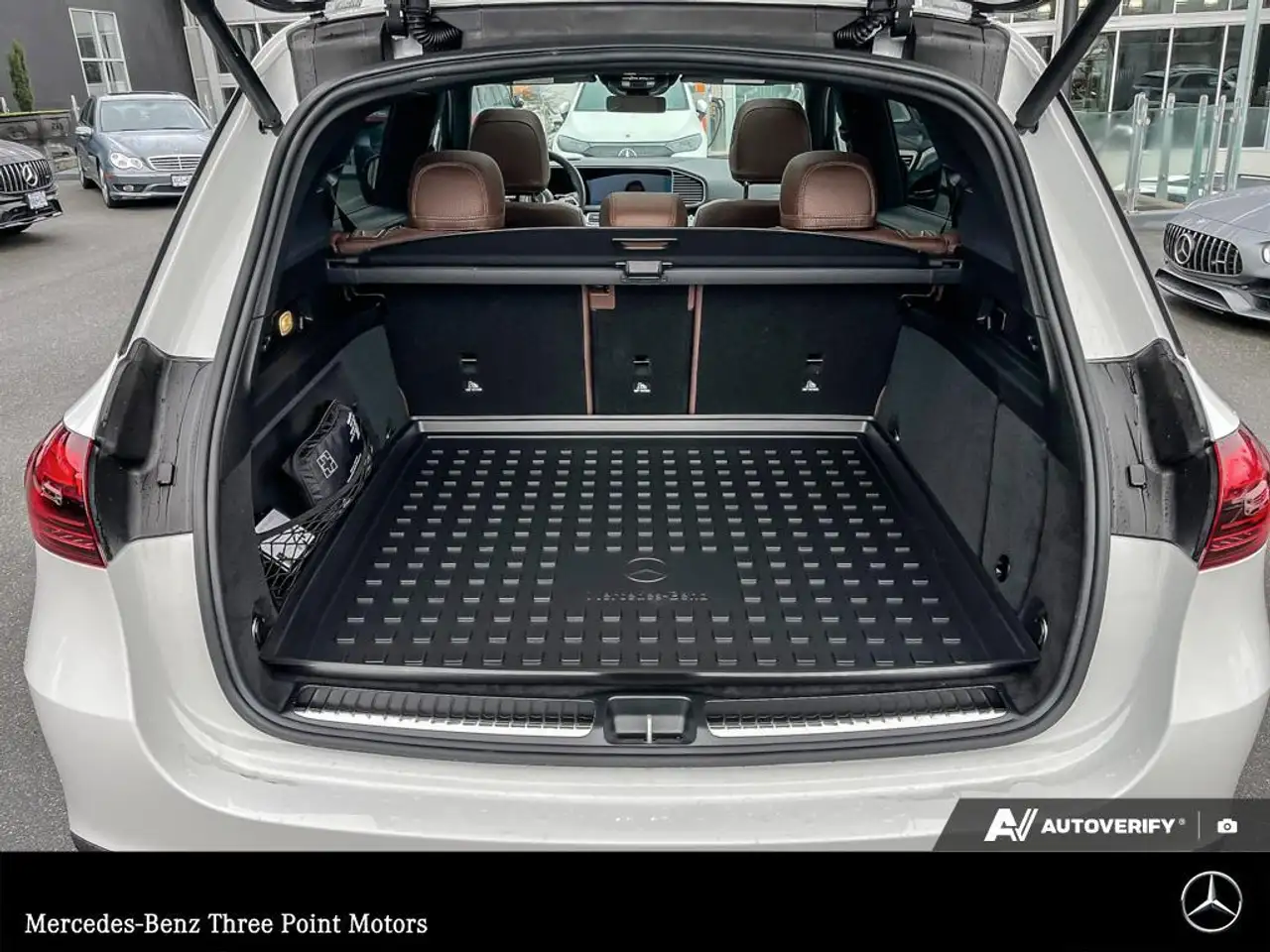 Mercedes-Benz GLE снимка Mercedes-Benz GLE